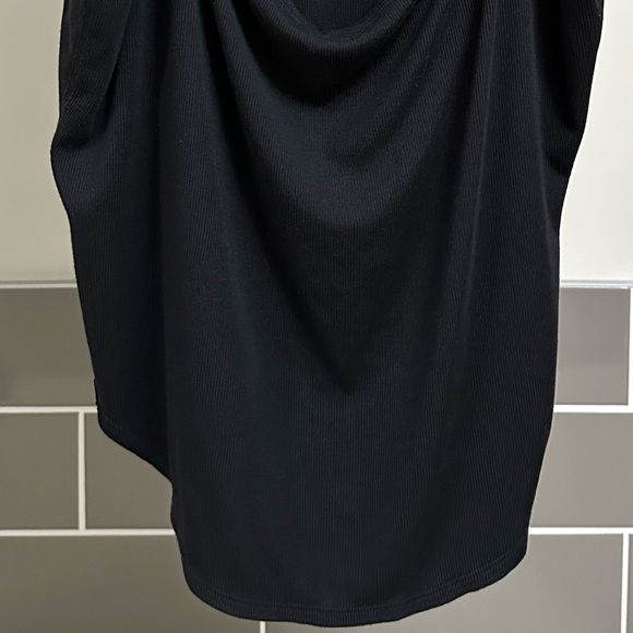 Lululemon Modal Silk Twist-Back Yoga Tank Top - Picture 13 of 13